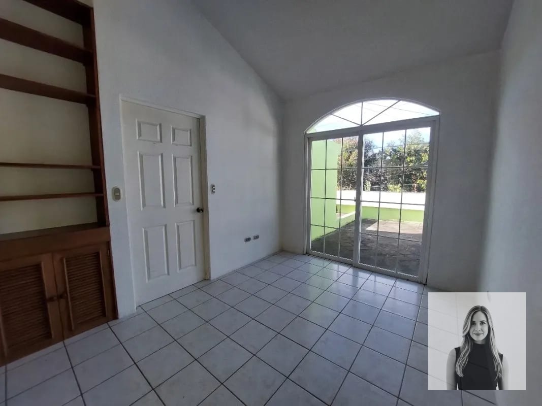 RENTA Y VENTA CASA/ KM.16.5 CAES ENTRADA A OLMECA — Casa en Alquiler en Carretera a El Salvador, Guatemala, Ciudad — foto 7 de 17