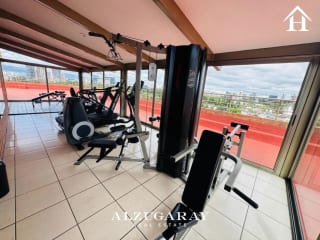 APTO. AMPLIO C/ VISTA -3 HAB. / EDIFICIO Z. 14 — Apartamento en Venta en Zona 14, Guatemala, Ciudad — miniatura 3 de 12