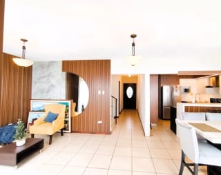 Vendo casa 4 habitaciones + cuarto de servicio en zona 16 — Casa en Venta en Hacienda Real, Zona 16, Guatemala, Ciudad — miniatura 9 de 11