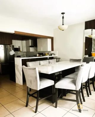 Vendo casa 4 habitaciones + cuarto de servicio en zona 16 — Casa en Venta en Hacienda Real, Zona 16, Guatemala, Ciudad — miniatura 7 de 11