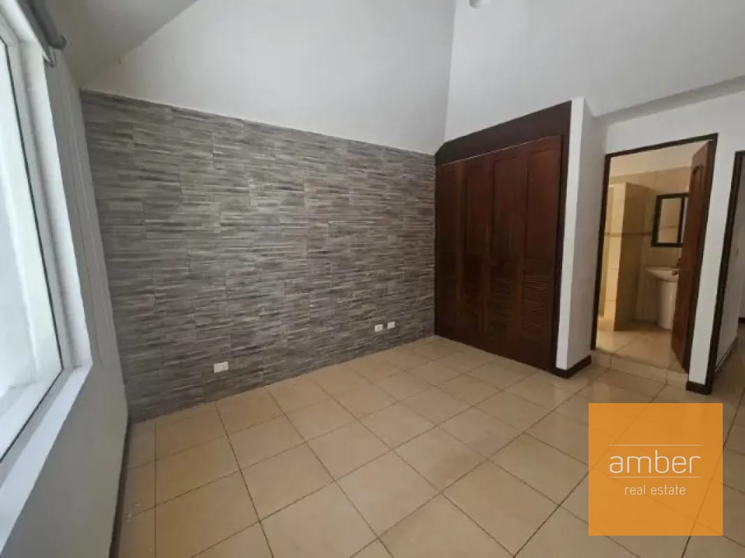 Casa en Los Diamantes, Km 16.5 CAES — Casa en Venta en Los Diamantes, Carretera a El Salvador, Guatemala, Ciudad — foto 8 de 13