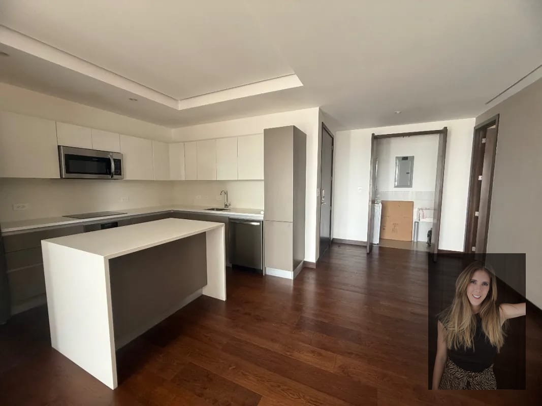 apartamento en renta Edificio Vasanta zona 10 — Apartamento en Alquiler en Zona 10, Guatemala, Ciudad — foto 14 de 17