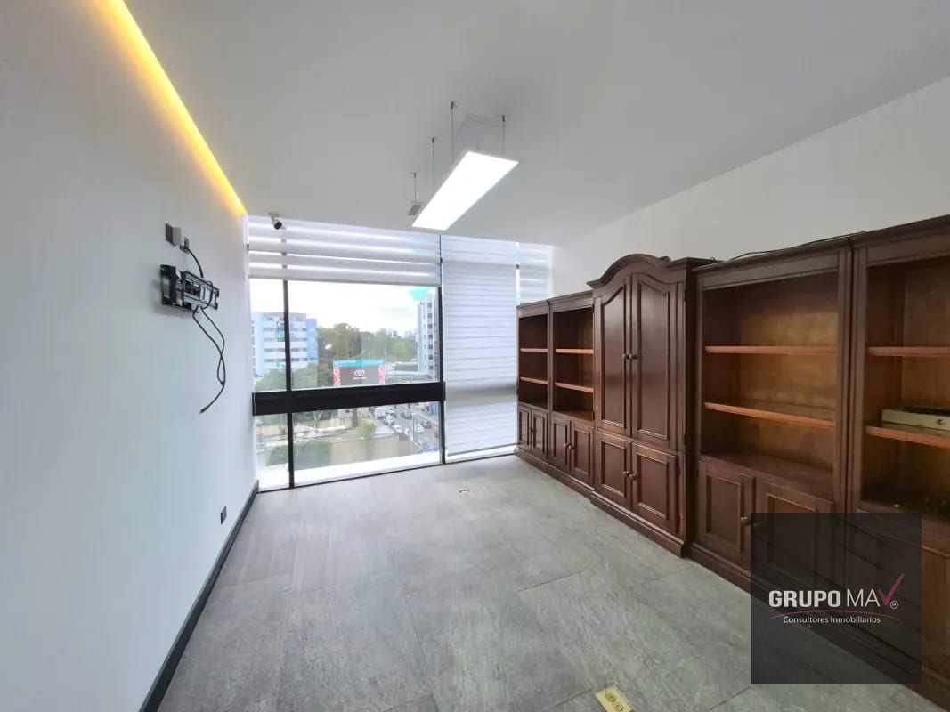 Oficina Zona 10 Renovati — Oficina en Alquiler en Renovati, Zona 10, Guatemala, Ciudad — foto 4 de 7