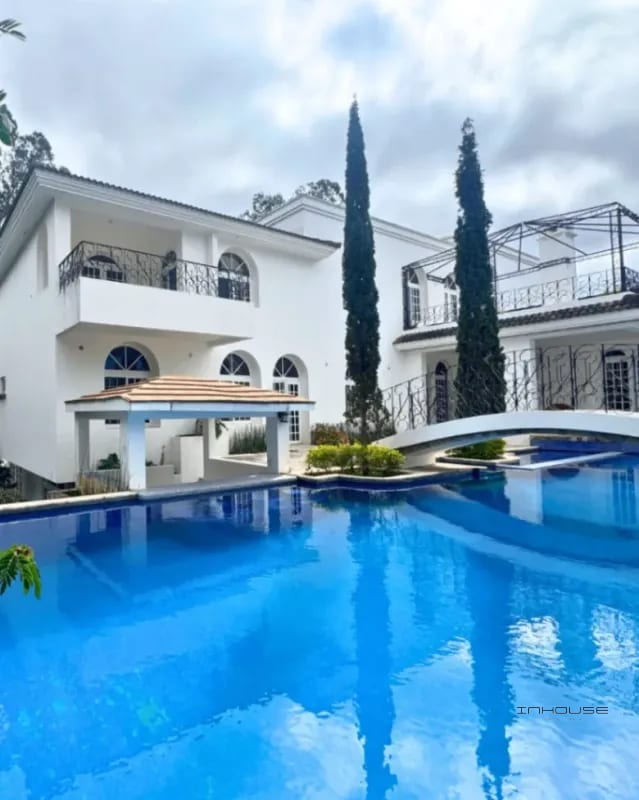 CASA EN VENTA EN ZONA 16 CAYALÁ — Casa en Venta en Zona 16, Guatemala, Ciudad — foto 1 de 11