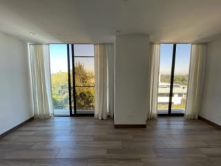 APARTAMENTO RENTA ZONA 15 VH1., 94 MTS2, 3 DORMITORIOS.2 PARQUEOS  $1,350 — Apartamento en Alquiler en Vista Hermosa I, Zona 15, Guatemala, Ciudad — miniatura 5 de 6