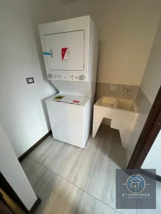 Lindo y amplio apartamento en venta o renta en VHI — Apartamento en Venta en Zona 15, Guatemala, Ciudad — miniatura 3 de 8