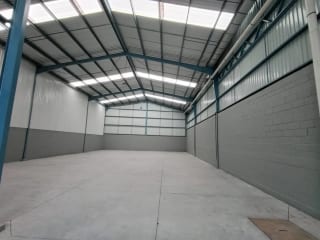ALQUILER DE BODEGA EN PARQUE SUR, ESCUINTLA — Bodega / Ofibodega en Alquiler en Escuintla, Escuintla — miniatura 1 de 10