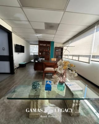 Oficina en venta - Zona 10 — Oficina en Venta en Zona 10, Guatemala, Ciudad — miniatura 1 de 16