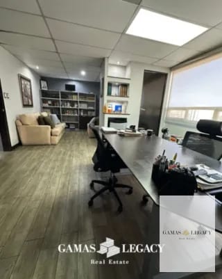 Oficina  en venta - Zona 10 — Oficina en Venta en Zona 10, Guatemala, Ciudad — miniatura 11 de 16