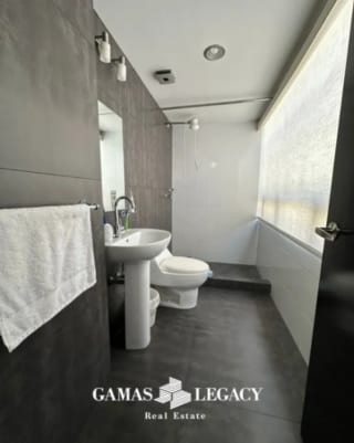 Oficina en venta - Zona 10 — Oficina en Venta en Zona 10, Guatemala, Ciudad — miniatura 2 de 16