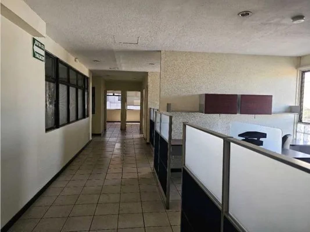 EDIFICIO EN VENTA PARA INVERSIÓN — Edificio en Venta en Zona 10, Guatemala, Ciudad — foto 10 de 12