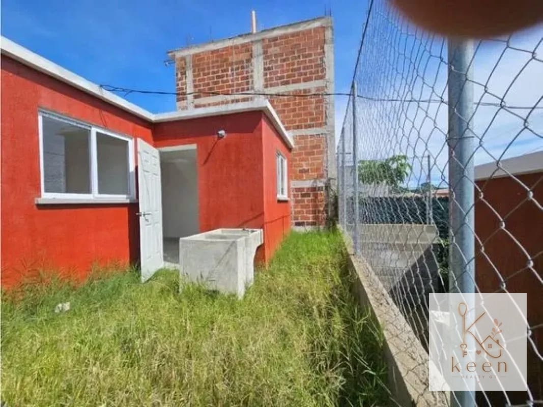CASA EN VENTA RESERVAS DE MINERVA — Casa en Venta en Zona 4 Mixco, Guatemala, Ciudad — foto 3 de 11