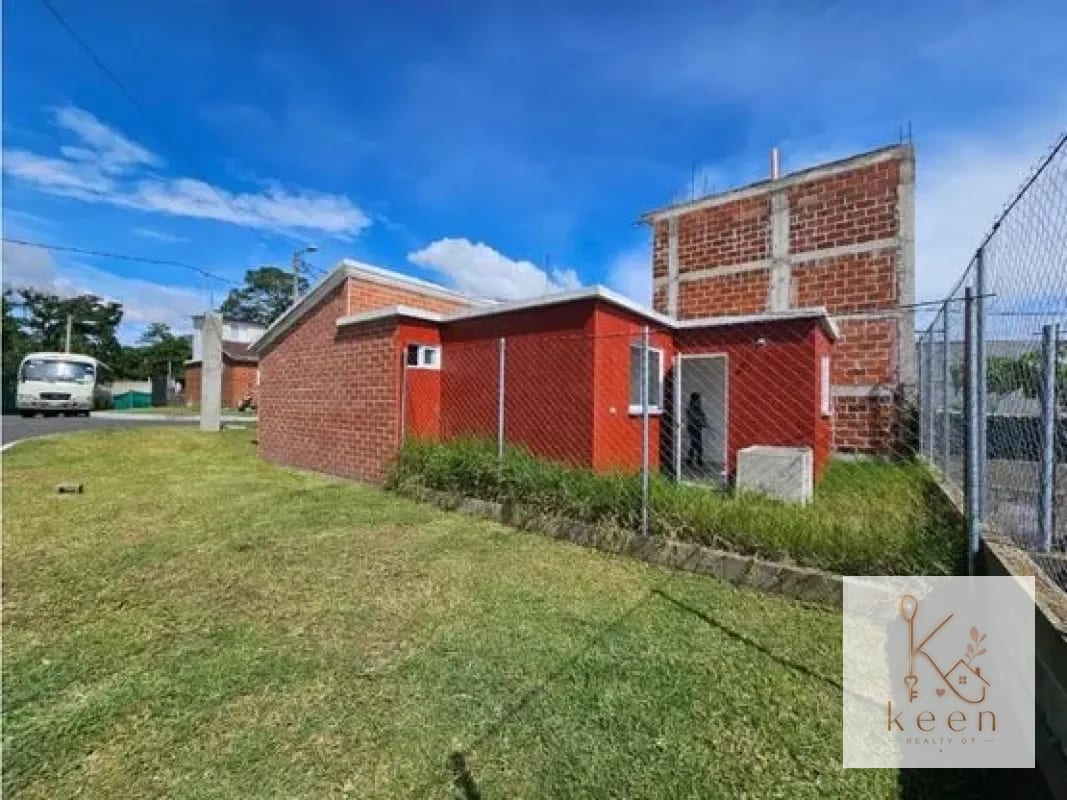 CASA EN VENTA RESERVAS DE MINERVA — Casa en Venta en Zona 4 Mixco, Guatemala, Ciudad — foto 2 de 11