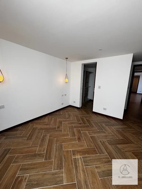 Venta de Apto. Naori, zona 10 — Apartamento en Venta en Naori, Zona 10, Guatemala, Ciudad — foto 17 de 17