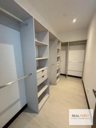Apartamento en renta Spazio zona 15 — Apartamento en Alquiler en Spazio, Zona 15, Guatemala, Ciudad — miniatura 6 de 13