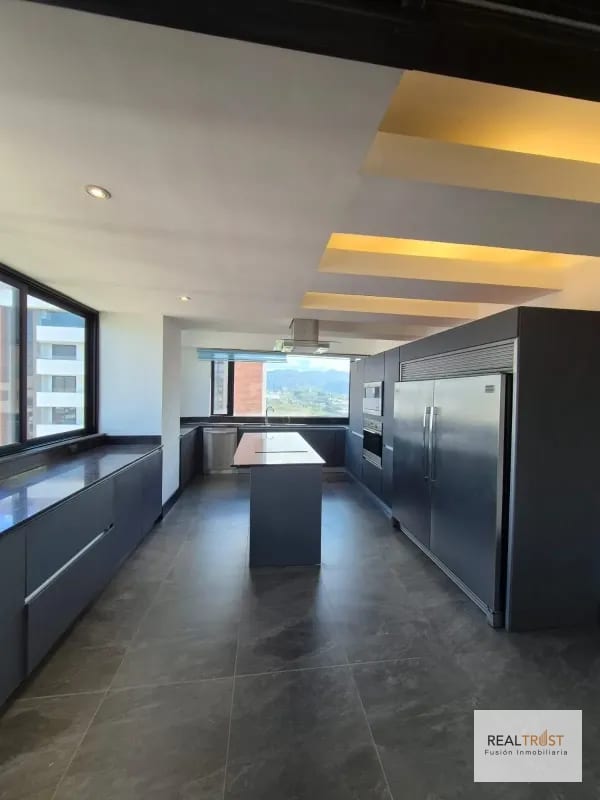 EN VENTA ESPECTACULAR PENTHOUSE — Apartamento en Venta en Zona 14, Guatemala, Ciudad — foto 12 de 16
