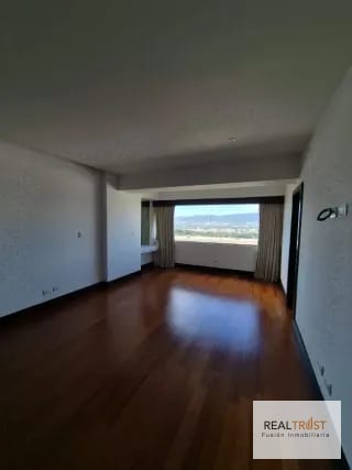 EN VENTA ESPECTACULAR PENTHOUSE — Apartamento en Venta en Zona 14, Guatemala, Ciudad — miniatura 10 de 16
