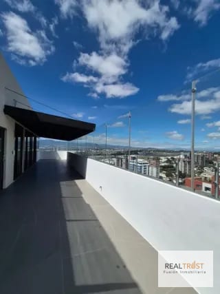 EN VENTA ESPECTACULAR PENTHOUSE — Apartamento en Venta en Zona 14, Guatemala, Ciudad — miniatura 2 de 16