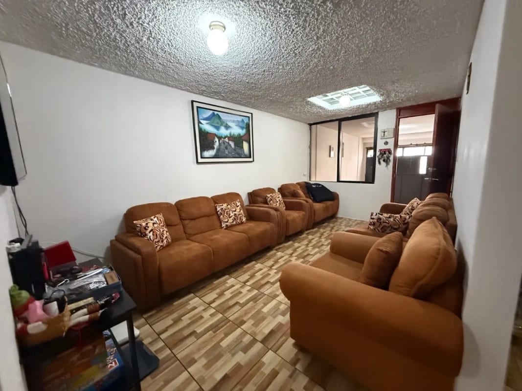 Casa en Venta Jardines de Minerva 1 Zona 11 de Muxco — Casa en Venta en Zona 11 Mixco, Guatemala, Ciudad — foto 14 de 15