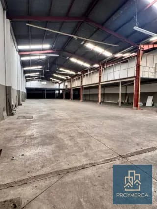 Bodega en alquiler, Calzada Roosvelt — Bodega / Ofibodega en Alquiler en Zona 11, Guatemala, Ciudad — miniatura 1 de 8