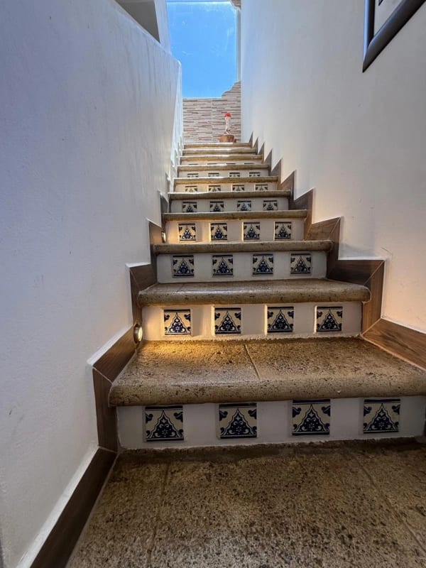🏡 Casa de Lujo en Venta | Santa Elena Barillas
💰 Precio: US$365,000 — Casa en Venta en Santa Elena del Lago, Santa Elena Barillas, Guatemala, Ciudad — foto 4 de 17
