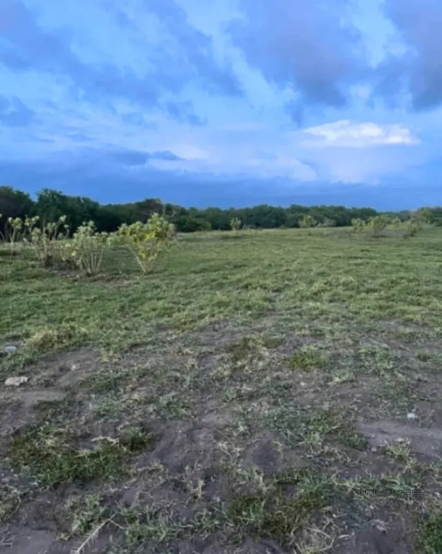 TERRENO EN VENTA EN JUTIAPA A POCOS METROS DE LA PLAYA FRENTE A LA BAHÍA — Terreno en Venta en Moyuta, Jutiapa — foto 1 de 5