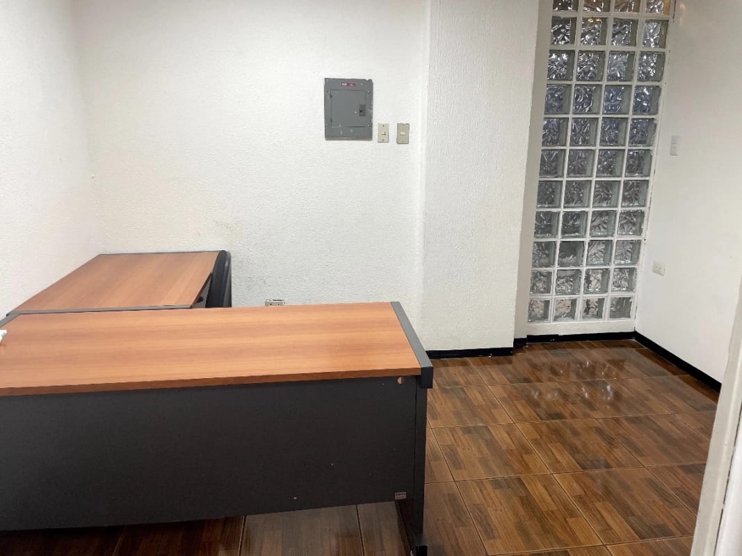 VENDO OFICINA EN ZONA 9 TORRE CANNET — Oficina en Venta en Zona 9, Guatemala, Ciudad — foto 16 de 16