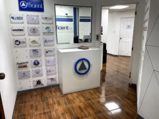 VENDO OFICINA EN ZONA 9 TORRE CANNET — Oficina en Venta en Zona 9, Guatemala, Ciudad — miniatura 7 de 16