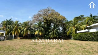 TERRENO PLANO FRENTE AL CANAL 1,063 VR2 / PÉRGOLAS DEL MAR IZTAPA — Terreno en Venta en Pérgolas del Mar, Iztapa, Escuintla — miniatura 4 de 6