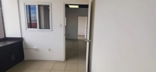 OFICINA EN RENTA EN ZONA 9 — Oficina en Alquiler en Zona 9, Guatemala, Ciudad — miniatura 11 de 12
