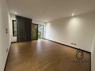Casa con vista espectacular dentro de condominio en renta — Casa en Alquiler en Santa Catarina Pinula, Guatemala, Ciudad — miniatura 9 de 17