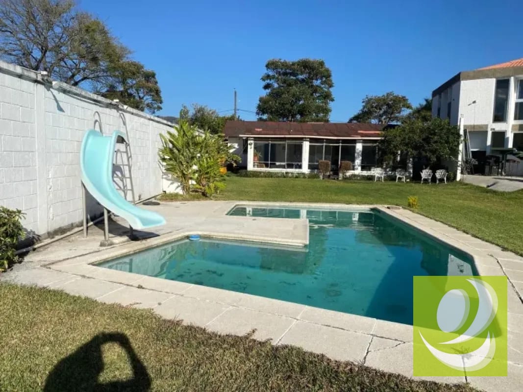 Chalet en venta en Villa Canales, Guatemala — Casa vacacional en Venta en Villa Canales, Guatemala, Ciudad — foto 10 de 15