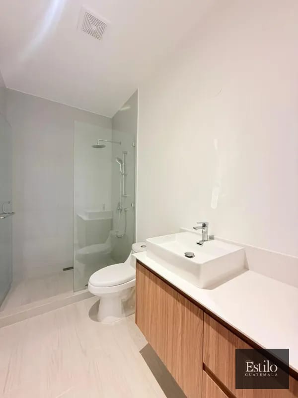 APARTAMENTO EN VENTA — Apartamento en Venta en Zona 16, Guatemala, Ciudad — foto 7 de 9