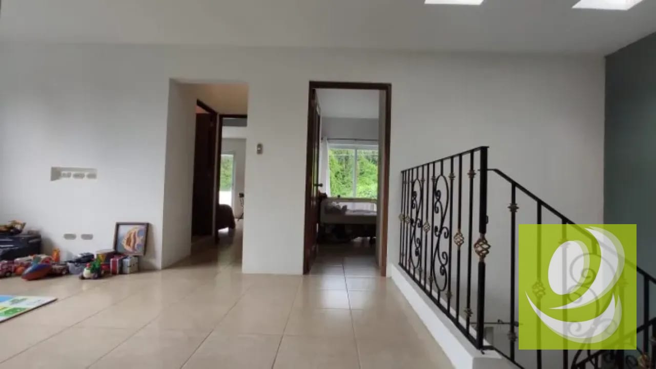 Casa 3 Niveles en Venta Vistas de San Jose CAES — Casa en Venta en San José Pinula, Guatemala, Ciudad — foto 2 de 14