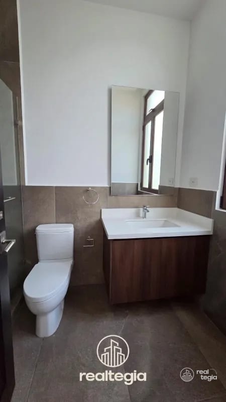 APARTAMENTO OLMOS DE CAYALÁ ZONA 16 — Apartamento en Alquiler en Zona 16, Guatemala, Ciudad — foto 5 de 12