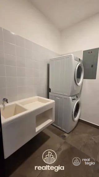 APARTAMENTO OLMOS DE CAYALÁ ZONA 16 — Apartamento en Alquiler en Zona 16, Guatemala, Ciudad — miniatura 4 de 12