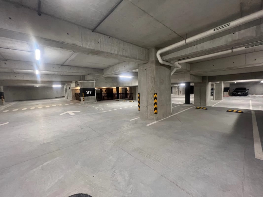 OFICINA NUEVA VENTA O RENTA  ZONA 15, VH1, EDIFICIO GAURA 130 Mts2 $425,000 EN OBRA GRIS 4 PARQUEOS — Oficina en Venta en Gaura, Zona 15, Guatemala, Ciudad — foto 4 de 6