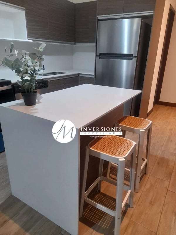 apartamento en renta en zona 10 — Apartamento en Alquiler en Zona 10, Guatemala, Ciudad — foto 1 de 11