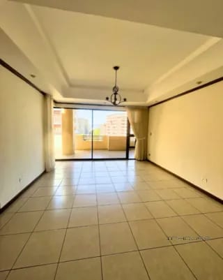 APARTAMENTO EN VENTA ZONA 10 EN NIVEL ALTO — Apartamento en Venta en Zona 10, Guatemala, Ciudad — miniatura 5 de 11