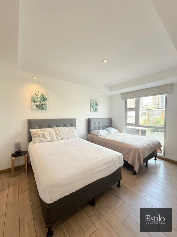 APARTAMENTO AMUEBLADO EN VENTA ZONA 10 — Apartamento en Venta en Zona 10, Guatemala, Ciudad — foto 9 de 9