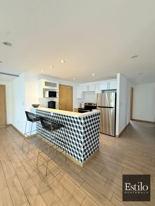 Apartamento Amueblado en Venta Zona 10 — Apartamento en Venta en Zona 10, Guatemala, Ciudad — foto 4 de 9