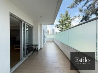 APARTAMENTO AMUEBLADO EN VENTA ZONA 10 — Apartamento en Venta en Zona 10, Guatemala, Ciudad — miniatura 3 de 9
