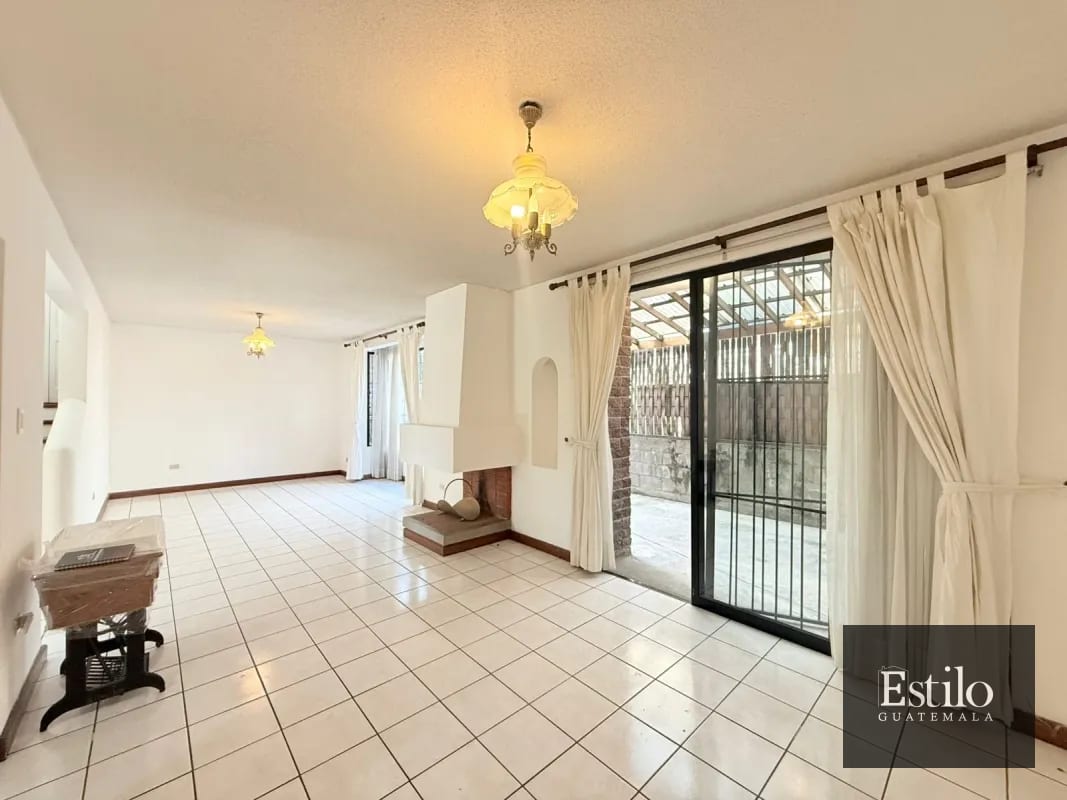 CASA EN VENTA — Casa en Venta en Vistas de Kanajuyú, Zona 16, Guatemala, Ciudad — foto 7 de 10