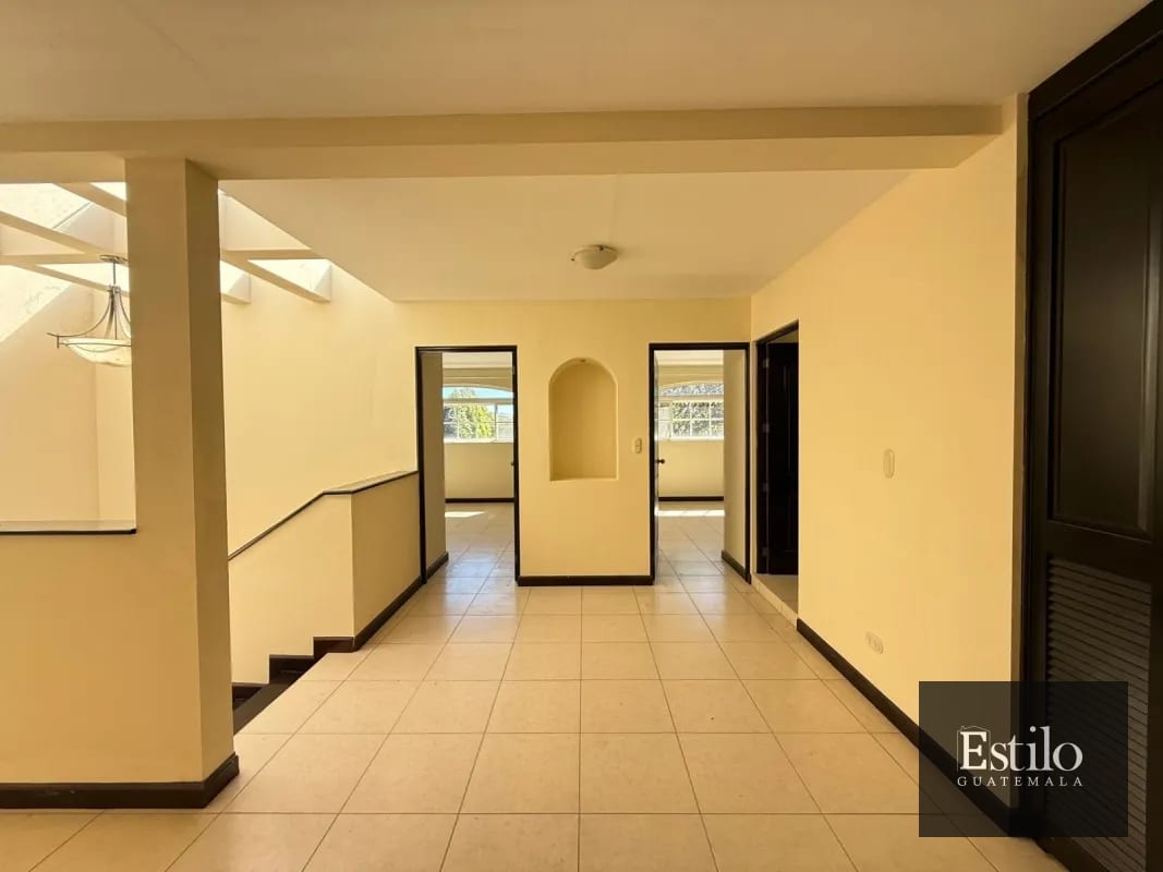 CASA EN VENTA ENTRADA SAN JOSE PINULA. — Casa en Venta en San José Pinula, Guatemala, Ciudad — foto 1 de 10