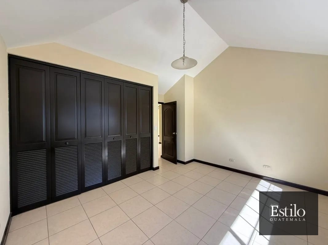 CASA EN VENTA ENTRADA SAN JOSE PINULA. — Casa en Venta en San José Pinula, Guatemala, Ciudad — foto 5 de 10