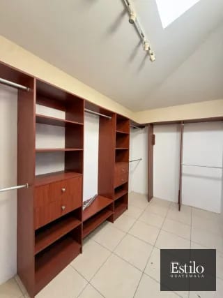 CASA EN VENTA ENTRADA SAN JOSE PINULA. — Casa en Venta en San José Pinula, Guatemala, Ciudad — miniatura 4 de 10