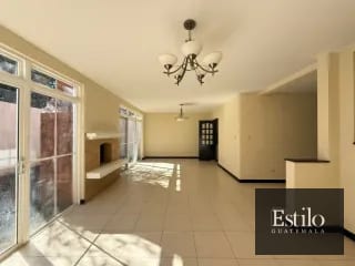 CASA EN VENTA ENTRADA SAN JOSE PINULA. — Casa en Venta en San José Pinula, Guatemala, Ciudad — miniatura 2 de 10