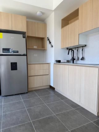 Apartamento en alquiler-Edificio Quince Esquina, Z.15 VHI — Apartamento en Alquiler en Quince Esquina, Zona 15, Guatemala, Ciudad — miniatura 1 de 11