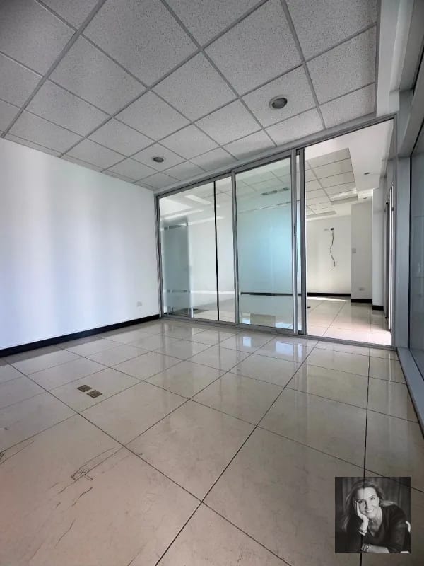 DUBAI CENTER / Oficina en Venta , zona 10 — Oficina en Venta en Dubai Center, Zona 10, Guatemala, Ciudad — foto 6 de 15