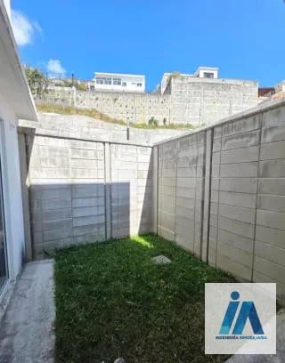 CASA EN VENTA📍Secoya de Arrazola, Km 16.5 Fraijanes Una casa diseñada para ofrecer comodidad con una increíble terraza con pérgola ideal para tus reuniones sociales. — Casa en Venta en Fraijanes, Carretera a El Salvador, Guatemala, Ciudad — miniatura 5 de 14